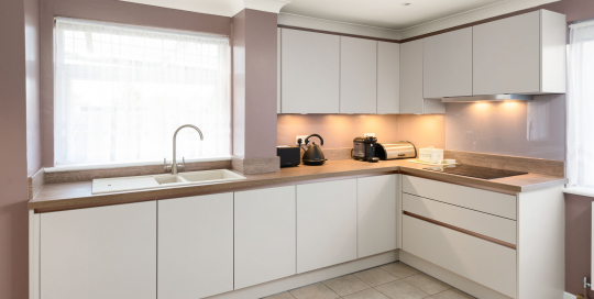 Modern-handleless-kitchen