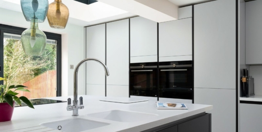 kitchen fitters newbury